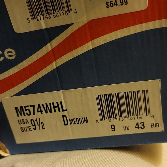 Shoes - Picture 2 of 4